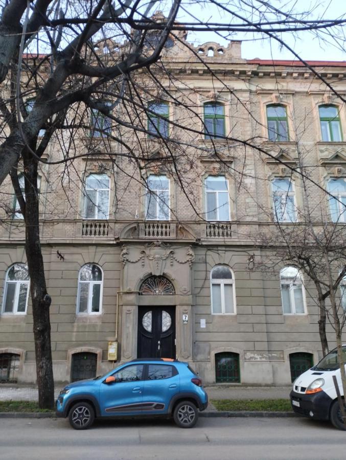 Hostel Antonia Timisoara Exterior foto